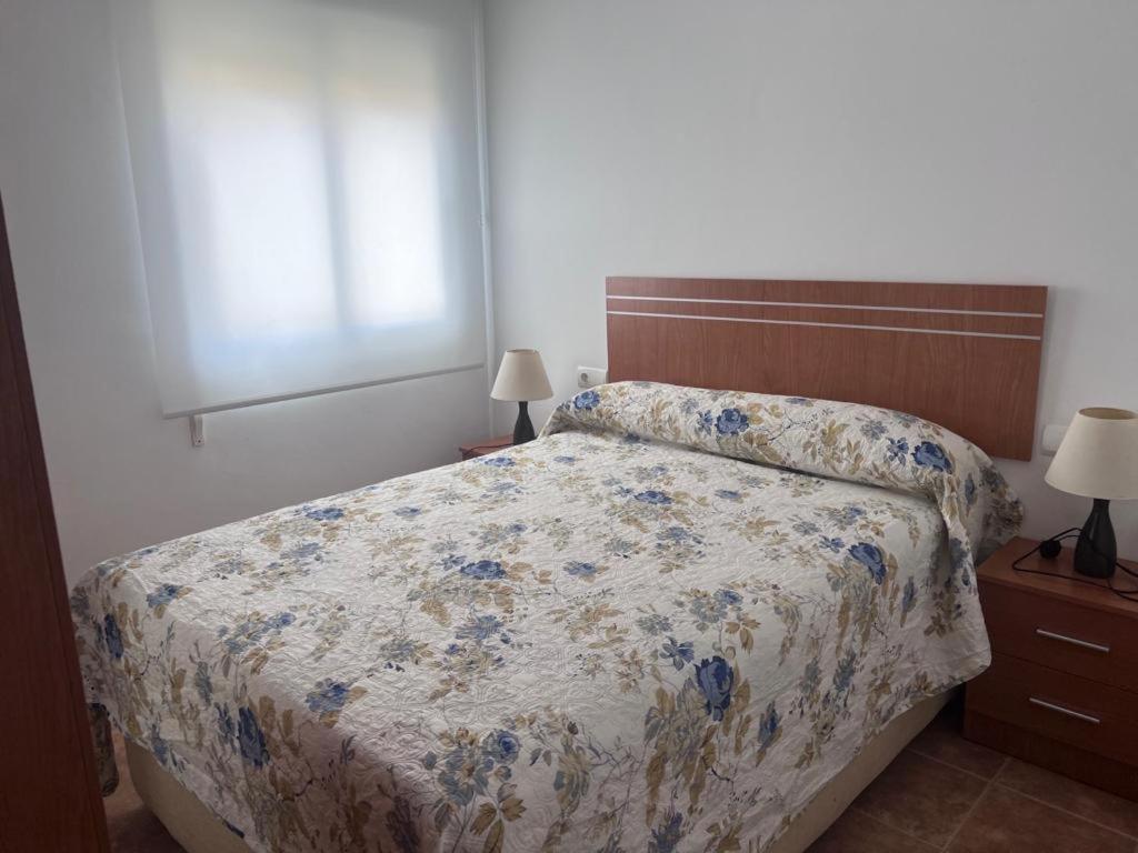 Apartamentos La Caleta カレタ・デ・ベレス エクステリア 写真
