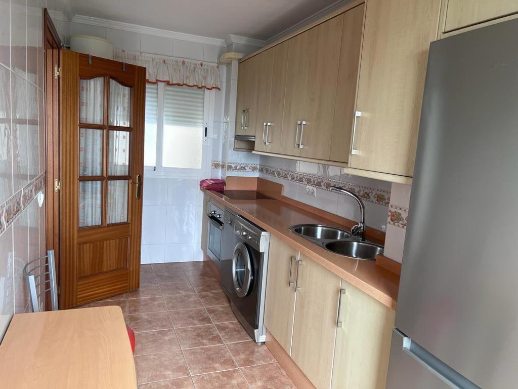 Apartamentos La Caleta カレタ・デ・ベレス エクステリア 写真